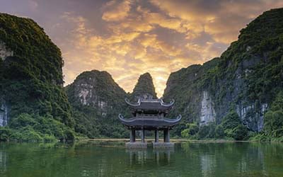 Kinh Thay River Cruises