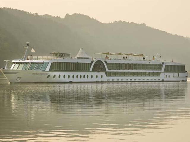 Amadeus Symphony from Amadeus River Cruises