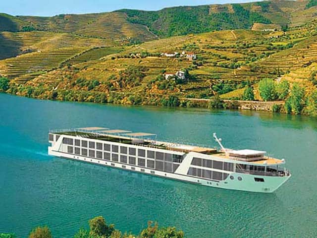 Emerald Radiance from Emerald Cruises