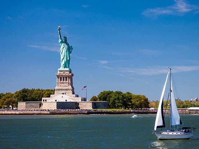 Port of Statue of Liberty, New York (United States)