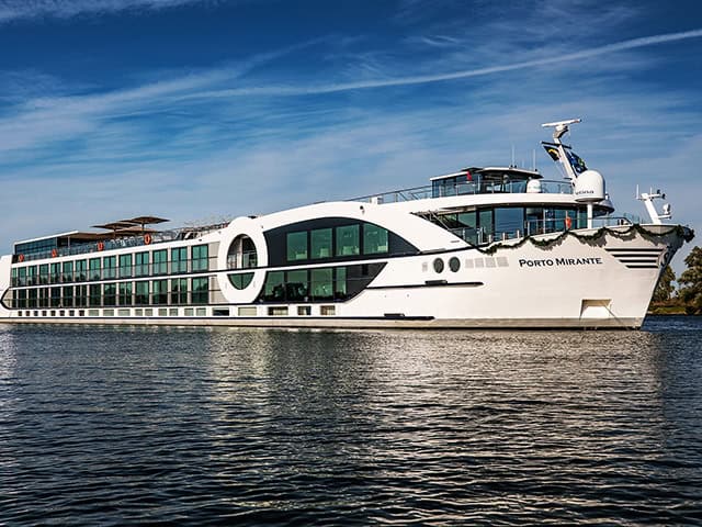 MS Porto Mirante from Riviera Cruises